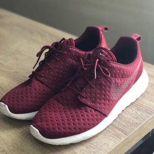 Men’s Nike Roshe Run Shoes